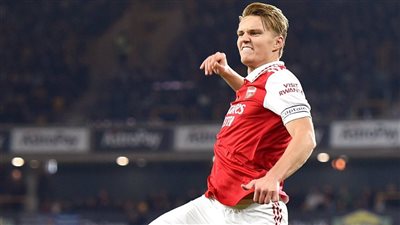 مارتن أوديجارد يفوز بجائزة لاعب نوفمبر وديسمبر في الدوري الإنجليزي