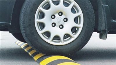 5 نصائح مهمة لحماية سيارتك من أخطار المطبات الصناعية