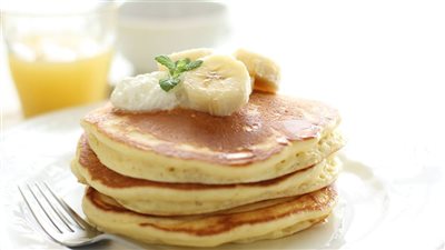 طريقة عمل بان كيك سريع بمكونات اقتصادية.. نصائح للاحتفاظ بالعجينة