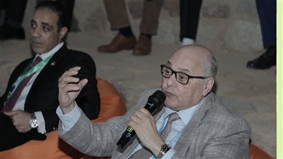 المصري للفكر والدراسات الاستراتيجية يعقد جلسة حوارية خلال قمة المناخ بالمنطقة الخضراء