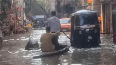 عمرو أديب عن غمر مياه الأمطار لشوارع العجمي: الإسكندرية تفتقد أنظمة تصريف تستوعب الكميات الكبيرة من المياه