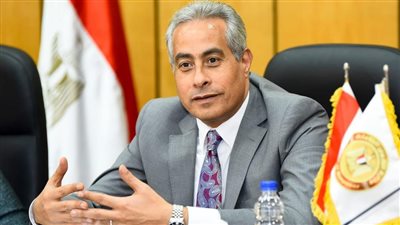 القوى العاملة تُصدر تقريرًا بشأن دور صندوق إعانات الطوارئ.. وتؤكد دوره لمواجهة إغلاق المنشآت