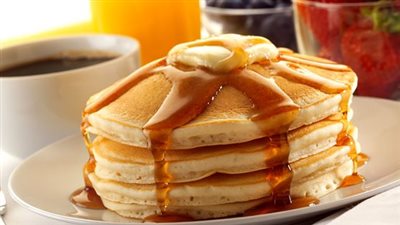 مقادير بان كيك بالصور.. 10 خطوات لتحضير الوصفة على الطريقة الأمريكية