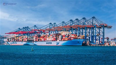 زيادة في أعداد السفن العابرة بعد افتتاح قناة السويس الجديدة │انفوجراف