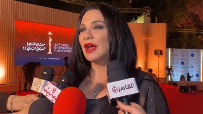 سلاف فواخرجي: قوة الممثل السوري راحت.. والمسلسلات التركية المدبلجة اتعرضت عليا ورفضتها 