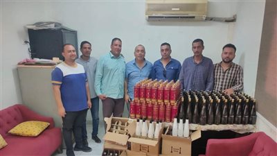 جمارك مطار القاهرة تضبط محاولة تهريب كمية من مستحضرات التجميل 