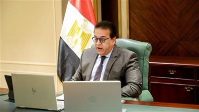 وزير الصحة يشارك في فعاليات المؤتمر السنوي للكلية الملكية للأطباء والجراحين بجلاسكو