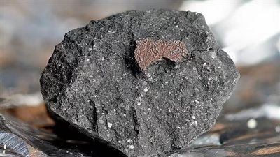 خبراء: النيزك الساقط على بريطانيا العام الماضي يدل على كيفية تشكيل الحياة