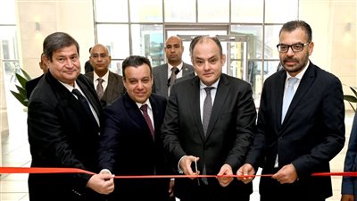 وزير التجارة يفتتح 4 معارض دولية لماكينات تشكيل المعادن والآلات الهندسية