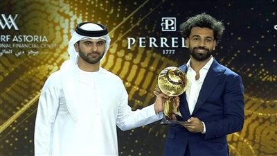 وزير الرياضة يهنئ محمد صلاح بالفوز بجائزة جلوب سوكر كأفضل لاعب في العالم
