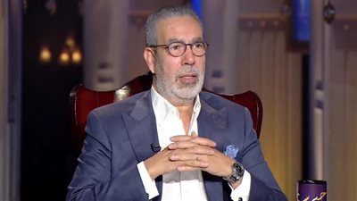 مدحت العدل: صعيدي في الجامعة الأمريكية عمل نقلة في تاريخ السينما.. ونجوم الجزء الأول سيشاركون في الجزء الثاني