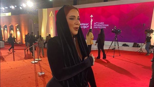 أسما شريف منير