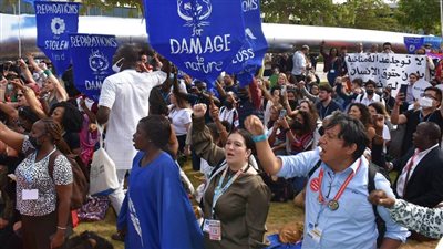 مفاوضات اللحظات الأخيرة قبل إصدار الوثيقة النهائية لقمة المناخ.. هل تتحمل الدول المتقدمة ثمن خسائرها؟