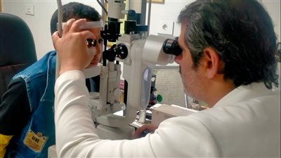 صناع الخير تجري جراحات عيون بالمجان وتصرف العلاج والنظارات الطبية للمستفيدين بالعياط والقليوبية