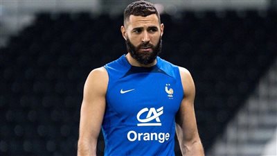بنزيما يغادر مران منتخب فرنسا مصابًا قبل مواجهة أستراليا في كأس العالم