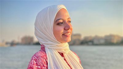 حصدت جائزة ملهم الدولية.. آية محمود: حلمي الوصول للإنشاد العالمي وأتمنى نستبدل المهرجانات بما يرضي الله