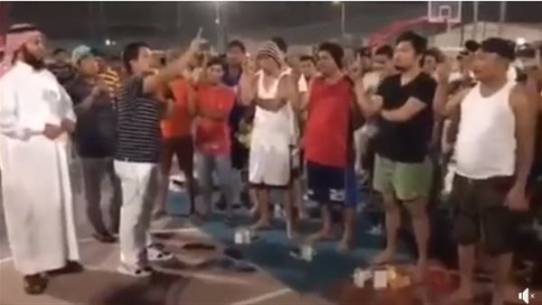 حقيقة إسلام 558 من