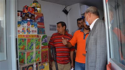 محافظ القليوبية يتابع أسعار السلع وتوافرها في السلاسل التجارية والمحلات الكبرى