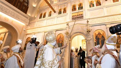 البابا تواضروس يدشن كنيسة الملاك ميخائيل بمنطقة دير الملاك البحري | صور