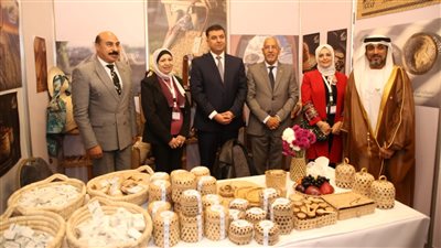 محافظ أسوان يشارك في افتتاح فعاليات المهرجان الدولي الرابع للتمور بـ عمان