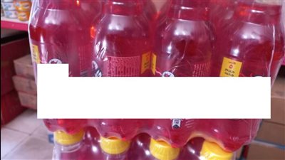 سلع خطرة.. ضبط كمية من زجاجات مشروب طاقة شهير مجهولة المصدر ببورسعيد | صور