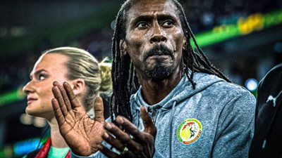 أليو سيسيه: يجب الحفاظ على تواضعنا.. وتعلمنا من أخطائنا