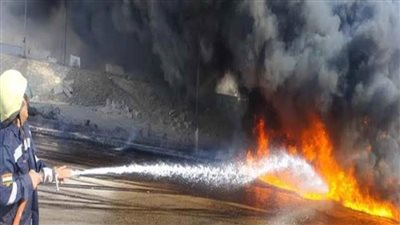 إصابة 6 عمال في اندلاع حريق داخل مخبز سياحي بسوهاج | بث مباشر