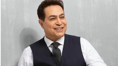 حكيم يطرح كليب “الموضة السنة دي”‎ (فيديو)