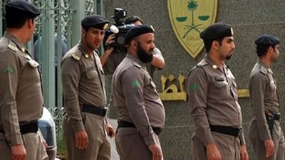 السعودية تحظر حمل “السبحة” ضمن ضوابط جديدة لرجال الأمن