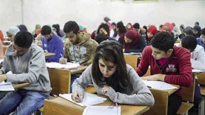 تحرير 6 محاضر لطلاب أنشئوا جروب “واتس آب” للغش بكفر الشيخ