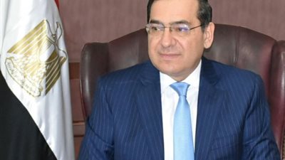 باستثمارات 2.6 مليار جنيه.. “العامة للبترول” تنفذ برنامج عمل لحفر 40 بئرًا استكشافيًا وتنمويًا جديدًا