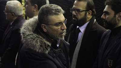 عمرو الليثي ومحمود قابيل أول الحاضرين عزاء ماجدة الصباحي بمسجد عمر مكرم (صور وفيديو)