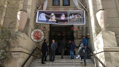 غياب قيادات وزارة الصحة عن حفل تأبين طبيبات المنيا بنقابة الأطباء (صور)