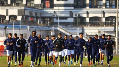 مران الزمالك.. انتظام الونش و”رش” خاص ضد لدغات البعوض