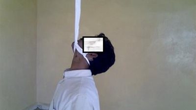 شاب يشنق نفسه بسبب مروره بأزمة نفسية بالبحيرة