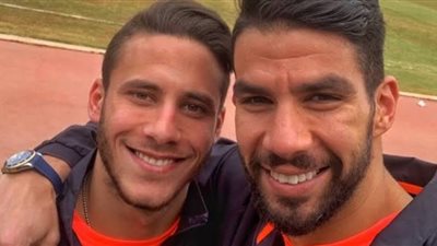 رمضان صبحي لـ”إكرامي” بعد إعلان رحيله عن الأهلي: “معك في كل قرار” (صورة)