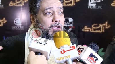 تامر فرج يكشف موعد عرض “الآنسة فرح 2”.. وعن علاقته بزوجته: “الراجل محتاج طبطبة” (فيديو)