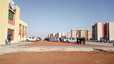 وزير الاتصالات يعتذر عن حضور افتتاح الشهر العقاري بالعاشر من رمضان