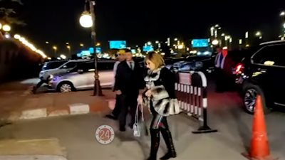 لميس الحديدي ومصطفى بكري ومفيد فوزي يؤدون واجب العزاء في نادية لطفي (فيديو)