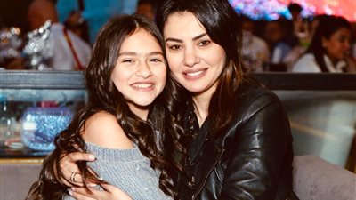 دينا فؤاد: تركيبة “الأخ الكبير” قريبة من الناس وتوقعت نجاحه بمجرد قراءته (صور)