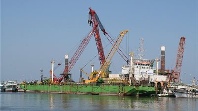 توقف حركة الصيد بكفر الشيخ بسبب الرياح.. والمحافظة تعلن حالة الطوارئ