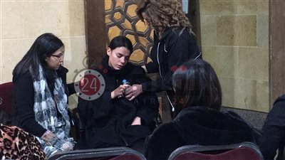 سلمت علينا وبعدها ماتت.. هبة السيسي تكشف اللحظات الأخيرة لوالدتها قبل الوفاة (فيديو)