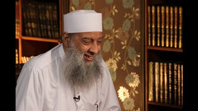 كنت بحب الشهرة.. تفاصيل اعترافات أبو إسحاق الحويني والردود الإعلامية والدعوية عليه (فيديو)