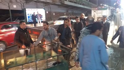 حي الدقي يصادر عربة كبدة عز المنوفي للمرة الثانية بعد مزاولة العمل (صور)