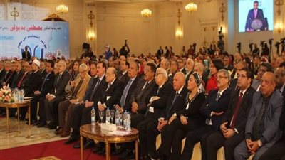 سفير الإمارات: مصر قبلة الطلاب الإماراتيين.. وبن زايد أول جامعة متخصصة في الذكاء الاصطناعي