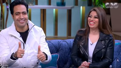 الليلة.. غادة رجب وزوجها في أول لقاء تلفزيوني ببرنامج “معكم”