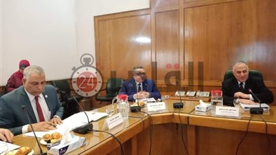 لجنة التراخيص بـ”الري” تناقش 25 مشروعًا استثماريًا وقرى سياحية جديدة بالمدن الساحلية (صور)