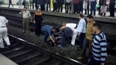 مصرع طفل اختل توازنه أسفل عجلات قطار بالمحلة