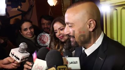 السقا في انتظار بناء ديكورات الأكشن للعودة لتصوير العنكبوت (تفاصيل)