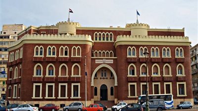 إجراء اختبارات القدرات للمرشحين للوظائف الإدارية العليا بجامعة الإسكندرية